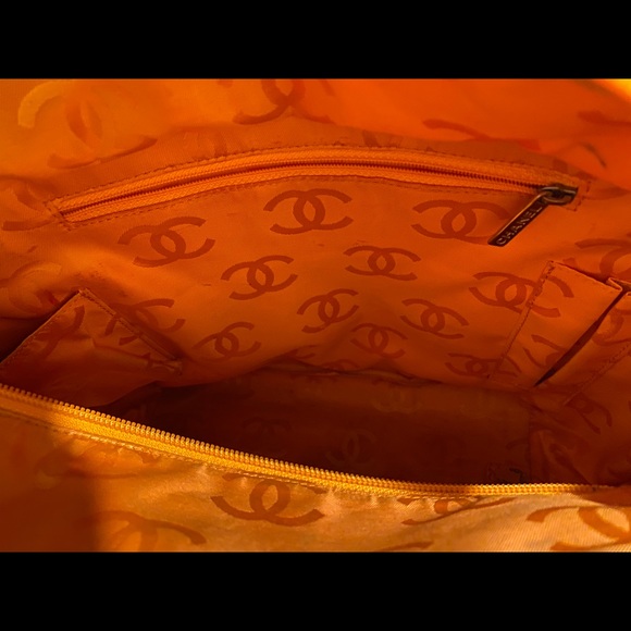 💯 Chanel White Cambon w/ Cobra Quilted Multi Tote - Picture 7 of 7